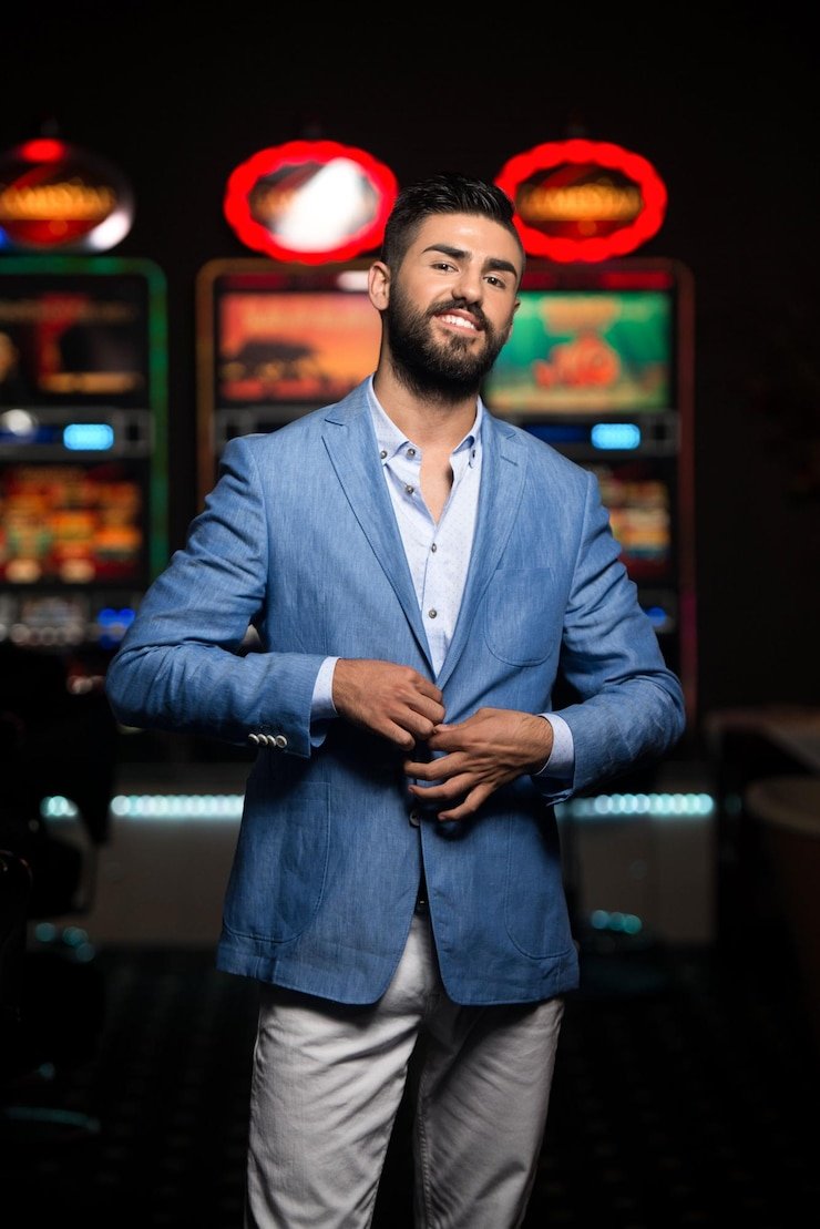 hannahowo mobile notification settings showing Number Table draw alerts and payment confirmations